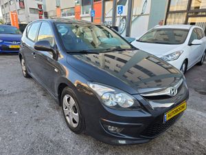 Hyundai i30, 2011, photo