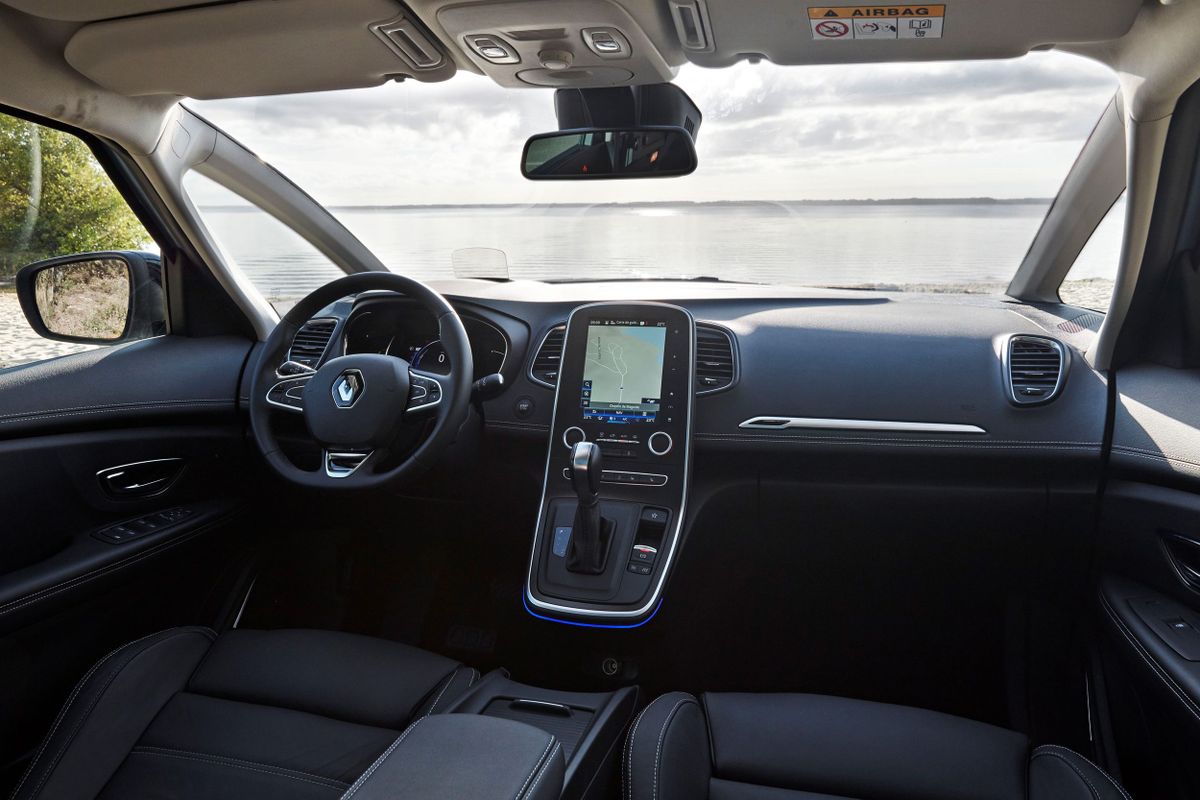 Renault Grand Scenic 2016. Front seats. Compact Van, 4 generation