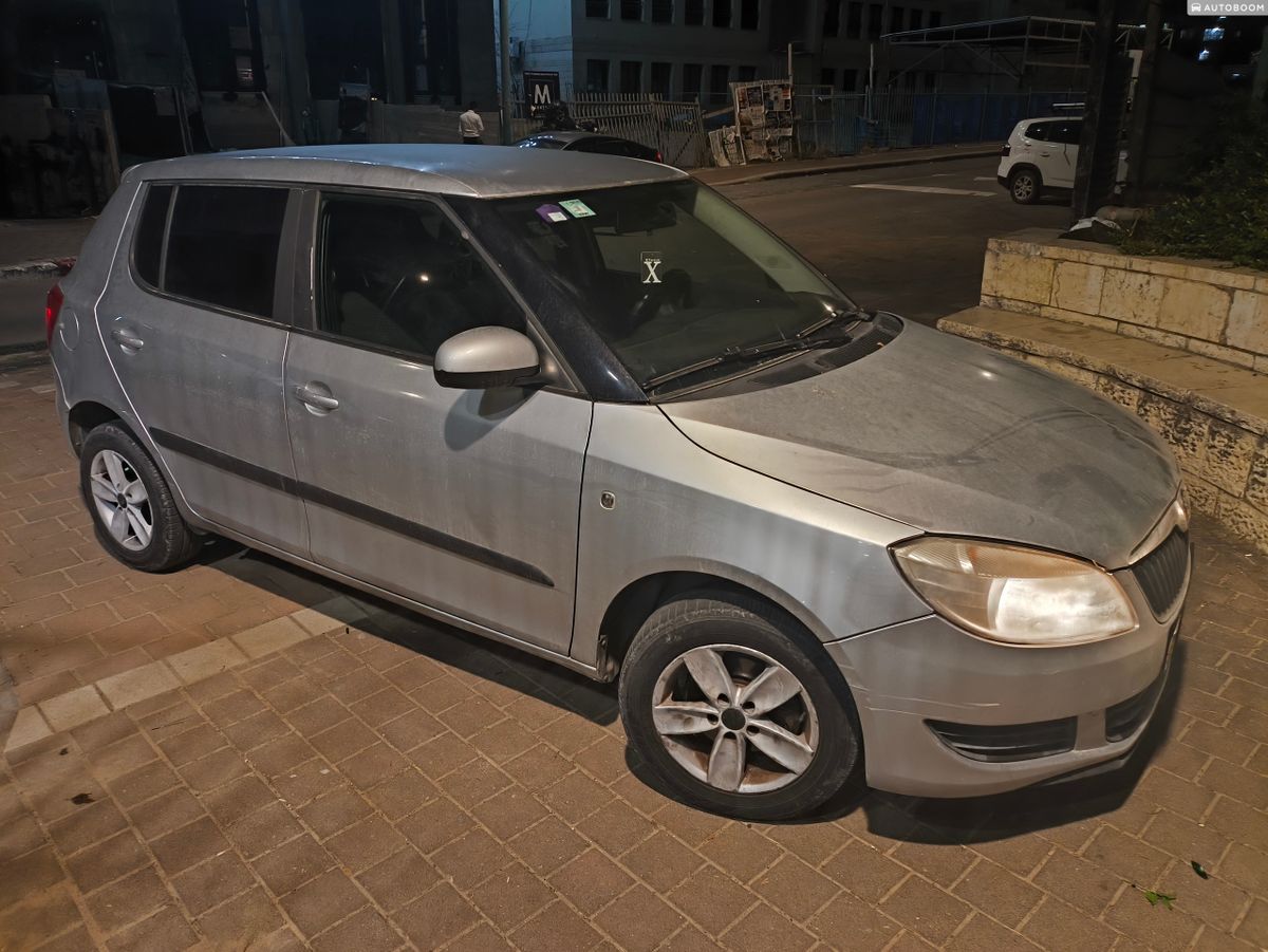 Skoda Fabia с пробегом, 2013, частная