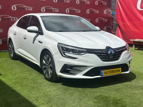 Renault Megane, 2022, photo
