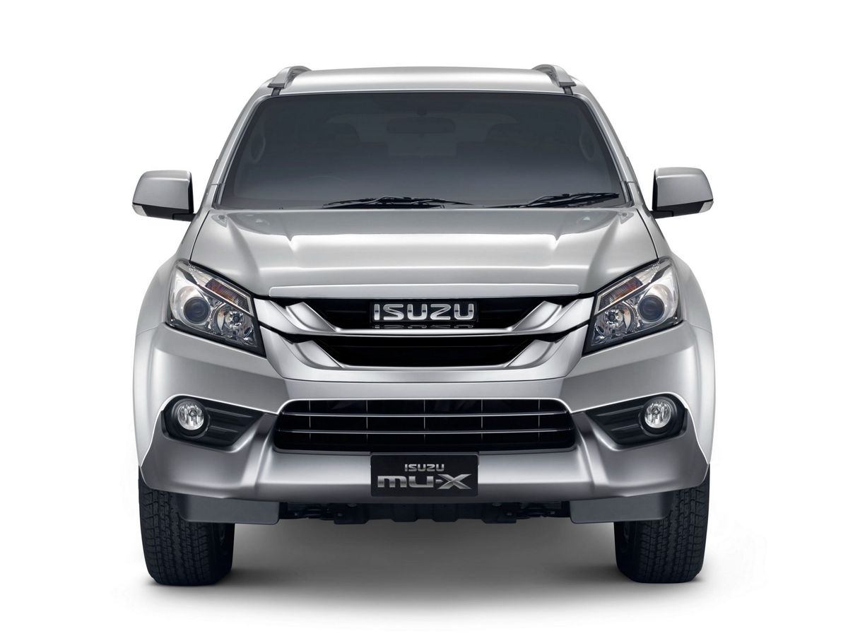 איסוזו MU-X ‏2013. מרכב, צורה. רכב שטח 5 דלתות, 1 דור