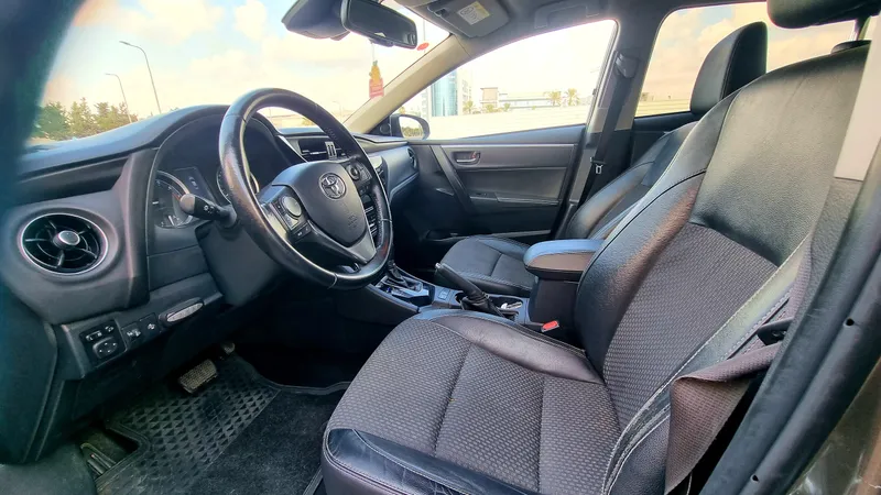 Toyota Corolla 2nd hand, 2017, private hand