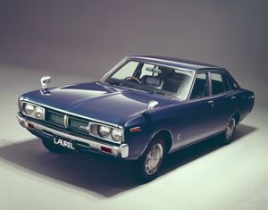 Nissan Laurel 1972. Carrosserie, extérieur. Berline, 2 génération