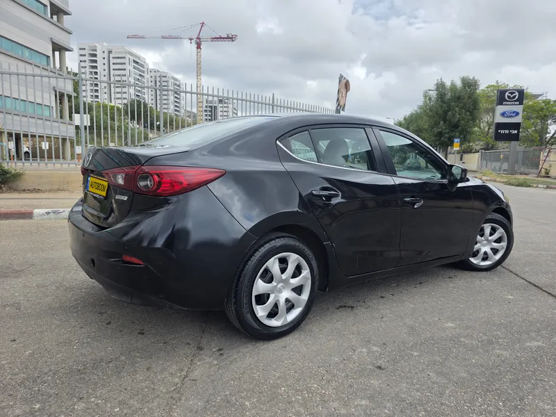 Mazda 3 с пробегом, 2015, частная