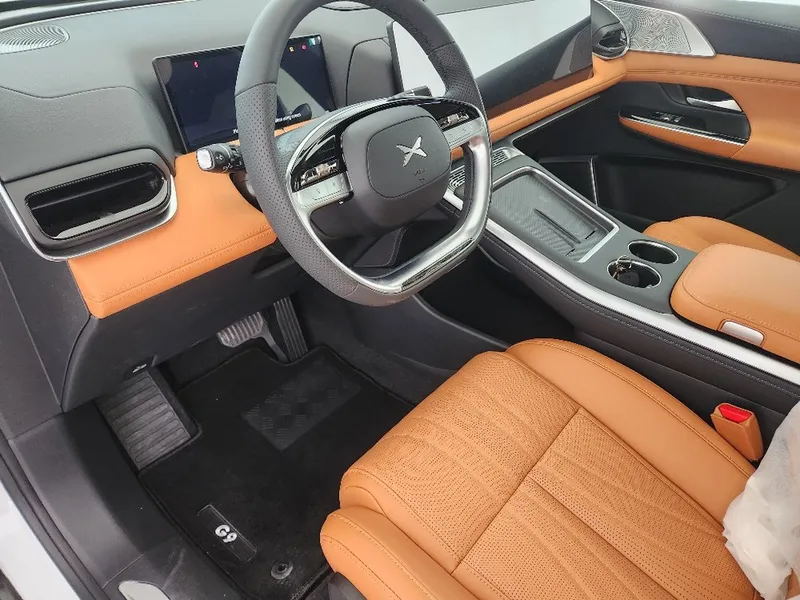 Xpeng G9 new car, 2025
