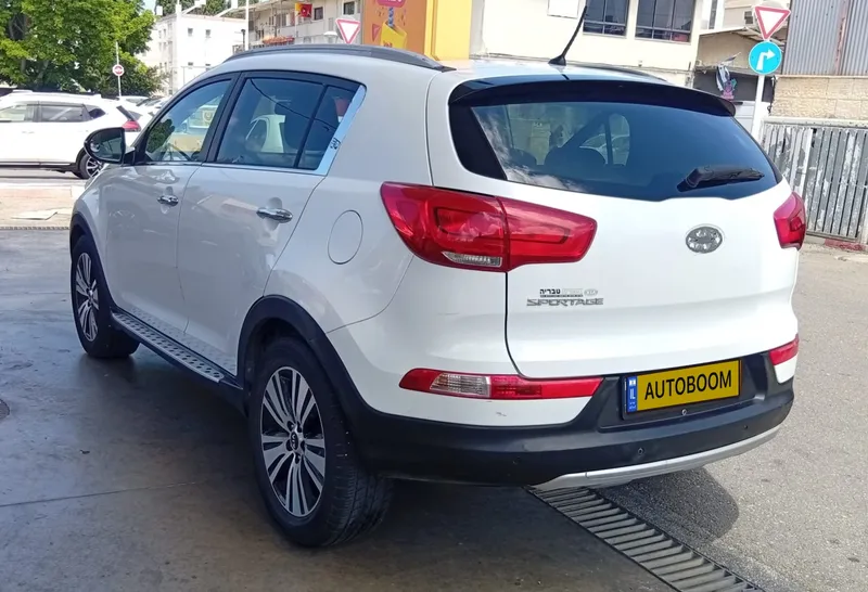 Kia Sportage 2nd hand, 2015, private