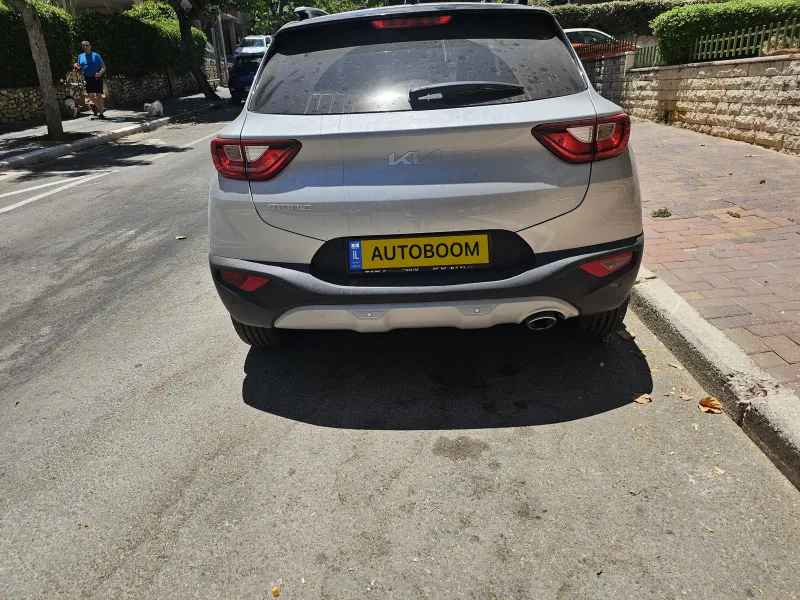 Kia Stonic 2nd hand, 2023, private