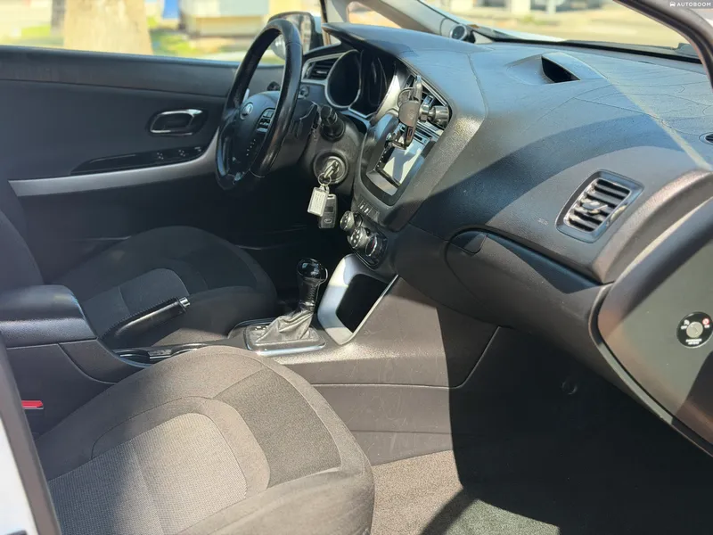 Kia Ceed с пробегом, 2015