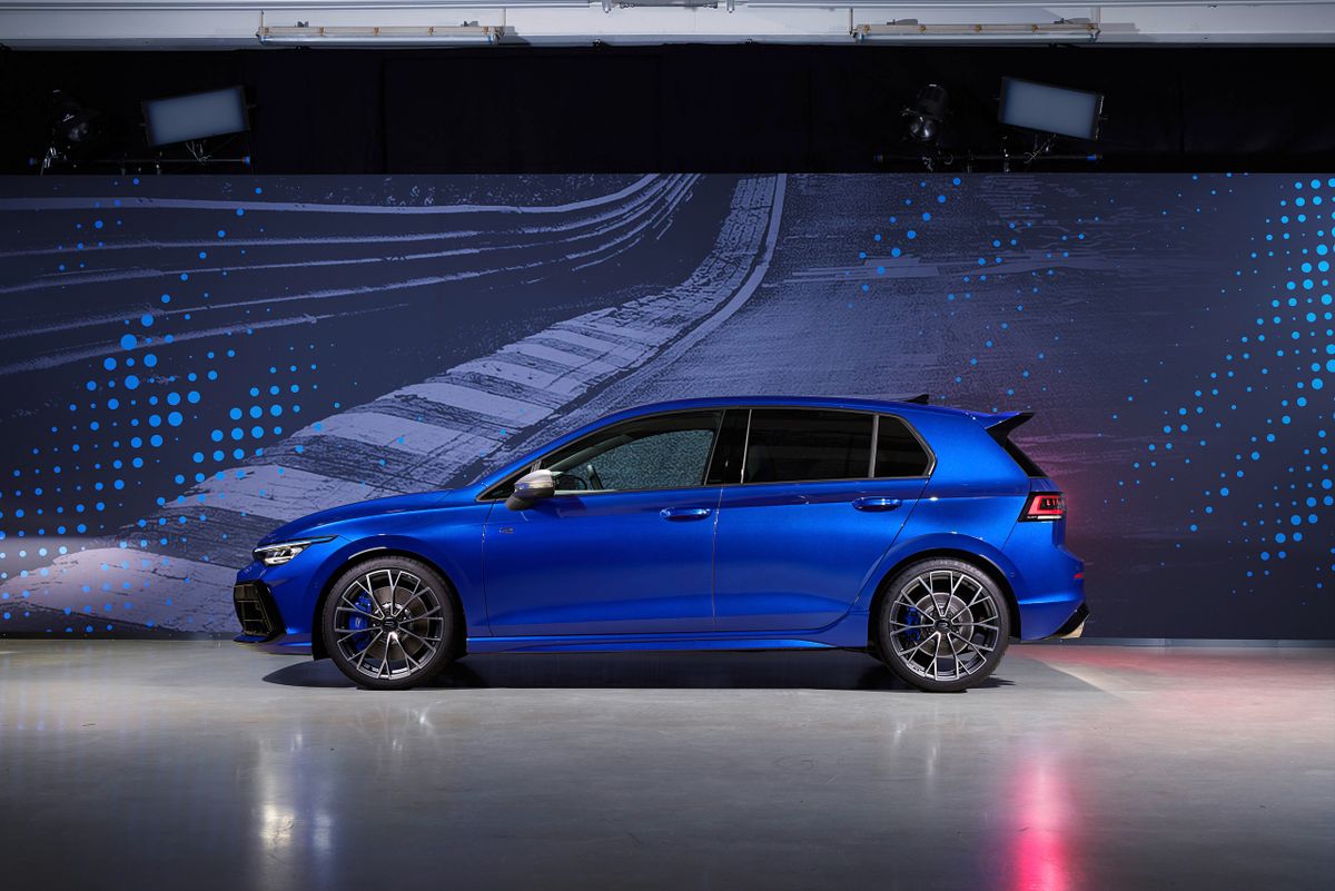 Volkswagen Golf R 2024. Кузов, экстерьер. Хэтчбек 5 дв., 8 поколение, рестайлинг