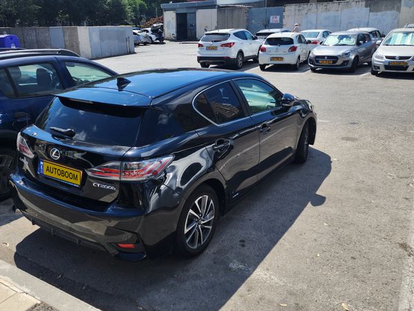 Lexus CT с пробегом, 2014, частная рука