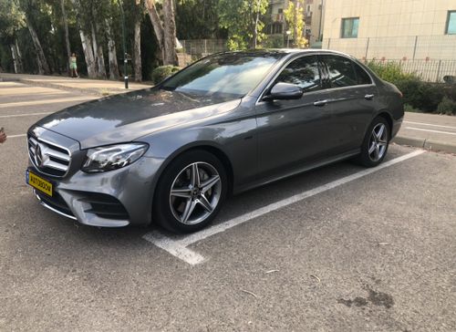 Mercedes E-Class 2nd hand, 2020, private hand