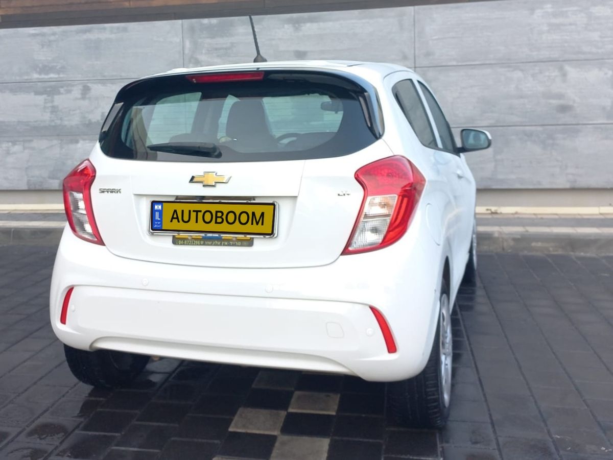 Chevrolet Spark 2nd hand, 2020, private