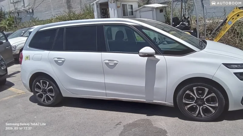 Citroën C4 SpaceTourer nouvelle voiture, 2020, privée