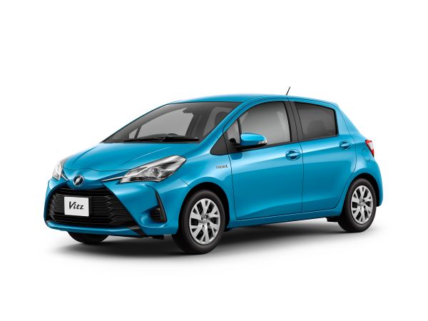 Toyota Vitz 2014. Carrosserie, extérieur. Mini 5-portes, 3 génération, restyling