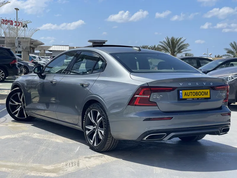 וולוו S60 יד 2 רכב, 2020, פרטי