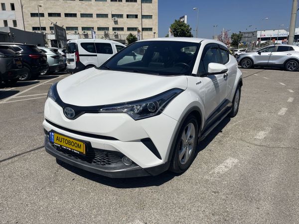 Toyota C-HR 2ème main, 2019, main privée