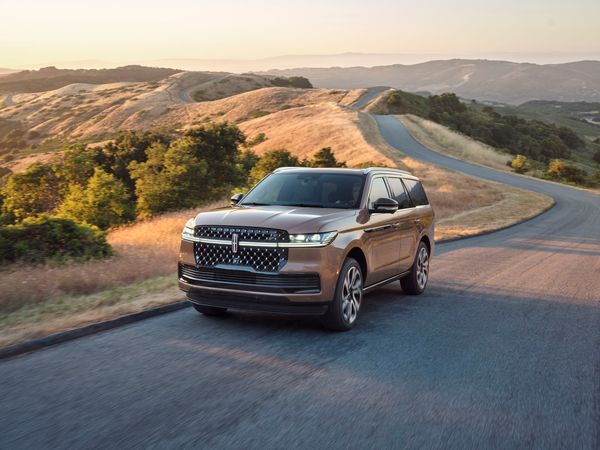 Lincoln Navigator 2024. Carrosserie, extérieur. VUS 5-portes, 5 génération