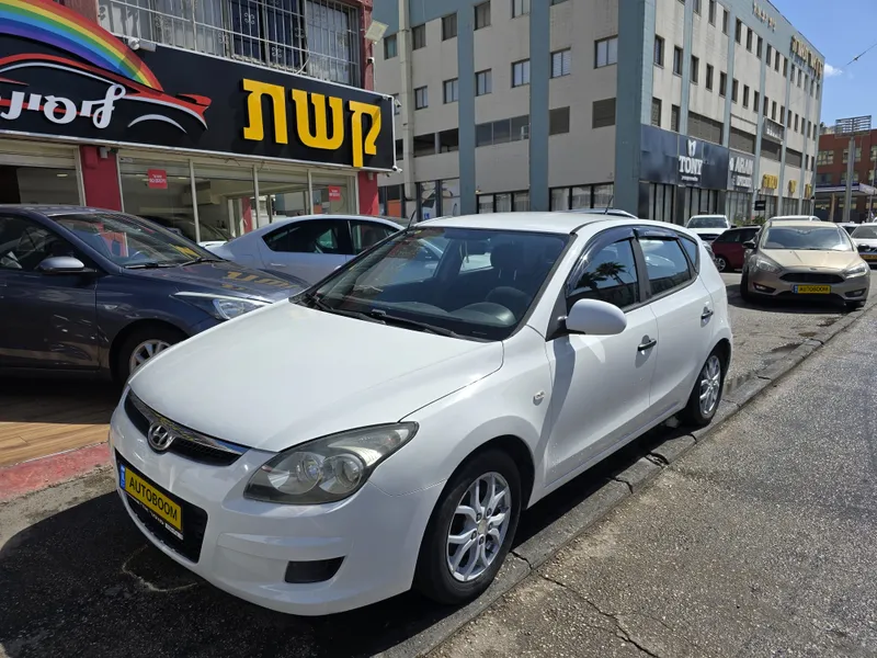 יונדאי i30 יד 2 רכב, 2009