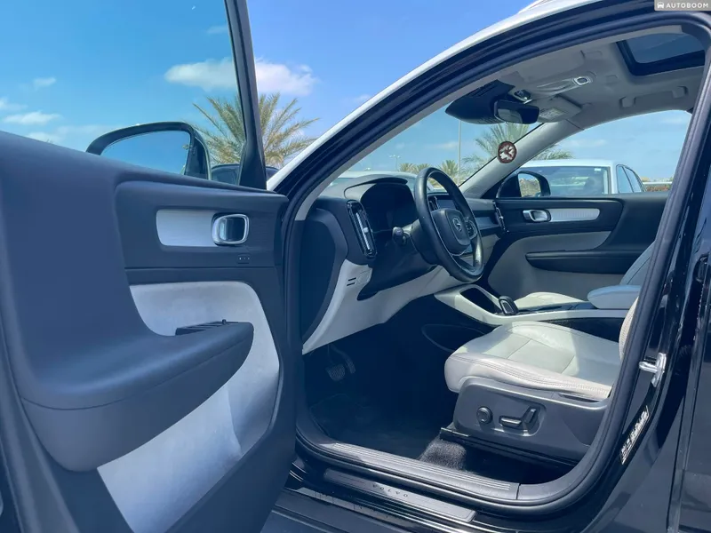 וולוו XC40 יד 2 רכב, 2018, פרטי