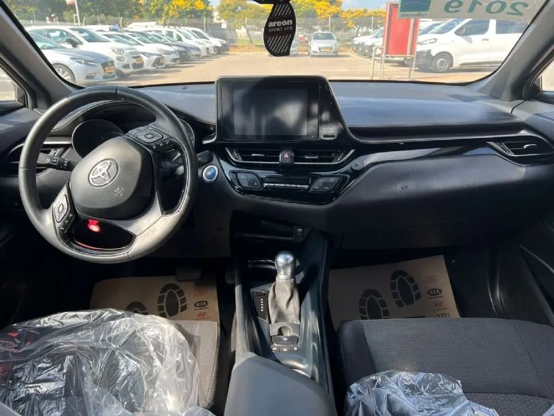 Toyota C-HR 2ème main, 2019