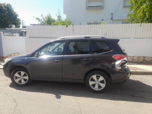 Subaru Forester 2ème main, 2013, main privée