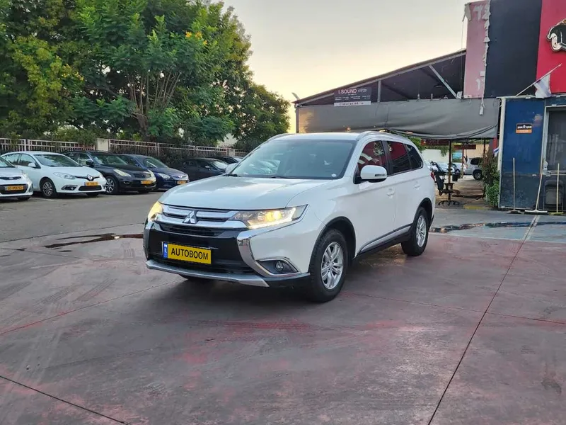 Mitsubishi Outlander с пробегом, 2015, частная рука