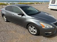 Nissan Altima 2nd hand, 2015, private