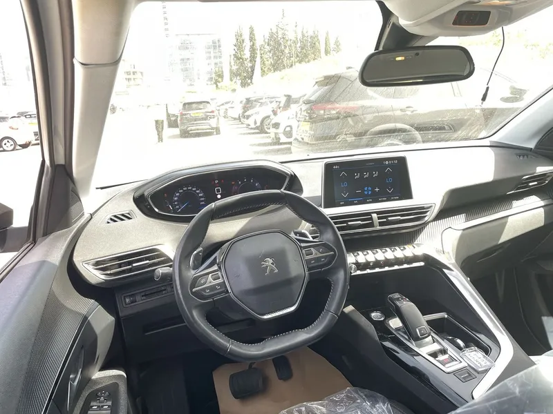Peugeot 3008 2nd hand, 2020, private hand