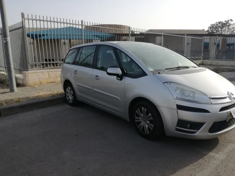 Citroen C4 Grand Picasso 2nd hand, 2012, private hand