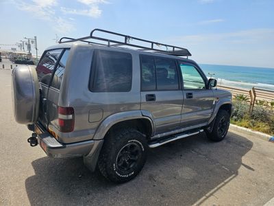Isuzu Trooper 2nd hand, 2002, private hand