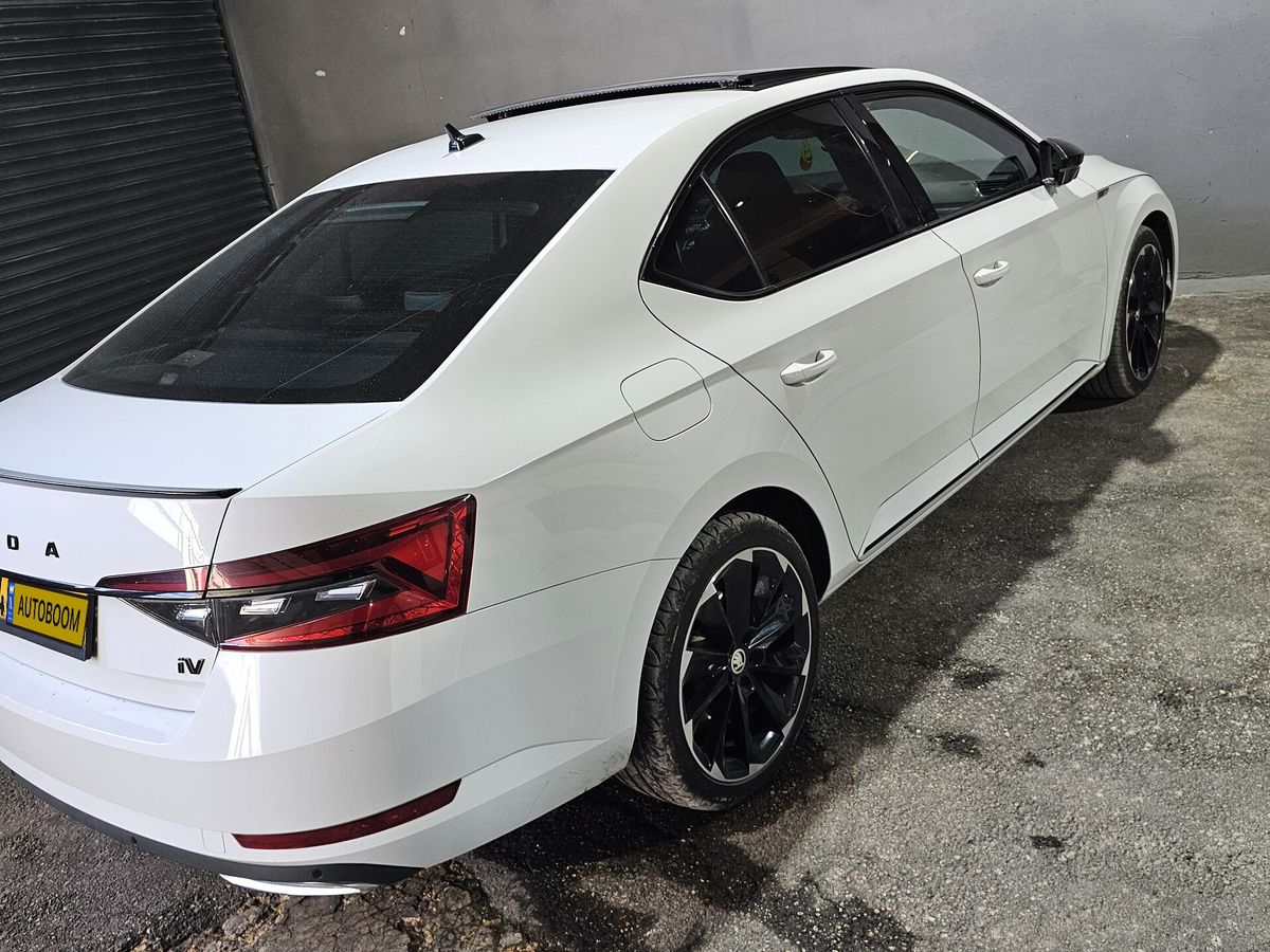 Skoda Superb с пробегом, 2022, частная рука