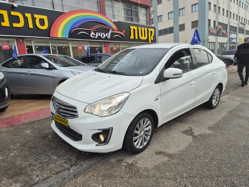 Mitsubishi Attrage 2nd hand, 2016