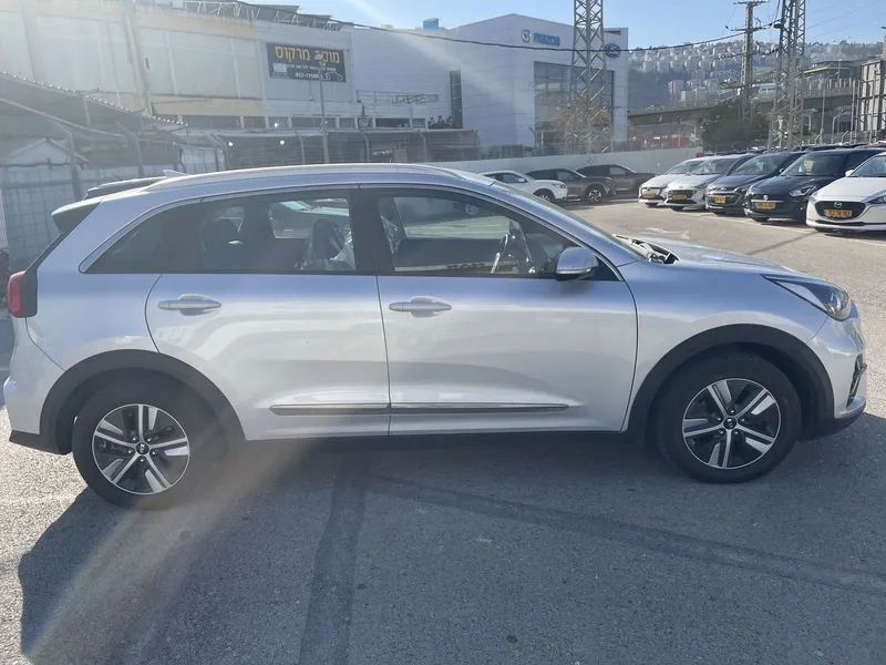 Kia Niro с пробегом, 2021