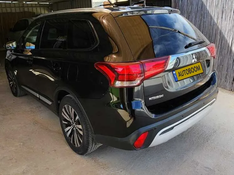 Mitsubishi Outlander 2ème main, 2019, main privée