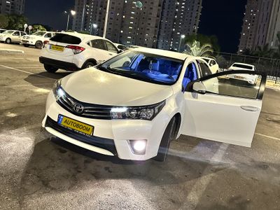 Toyota Corolla с пробегом, 2016, частная рука
