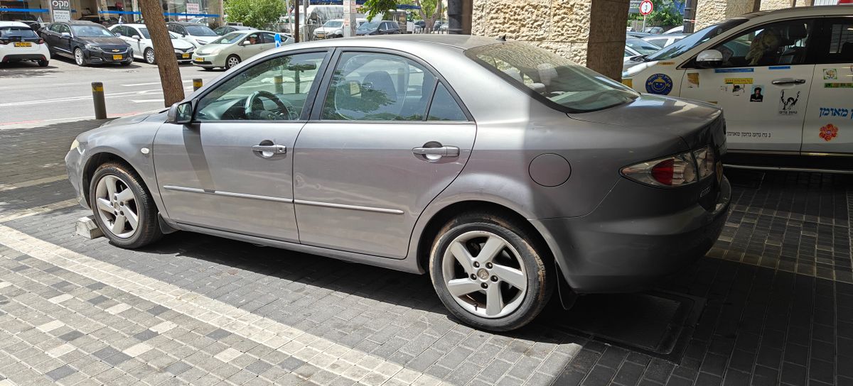 מאזדה 6 יד 2 רכב, 2005, פרטי
