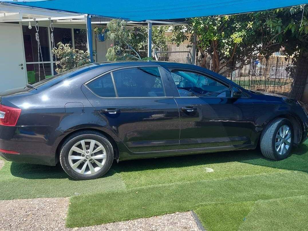 סקודה אוקטביה יד 2 רכב, 2019, פרטי