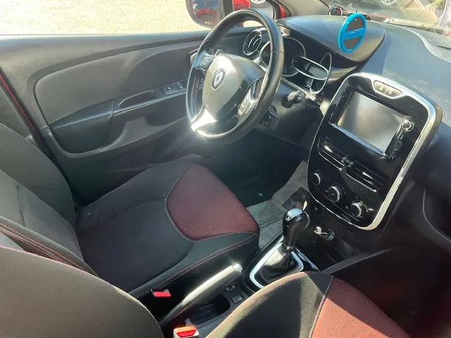 Renault Clio 2nd hand, 2015