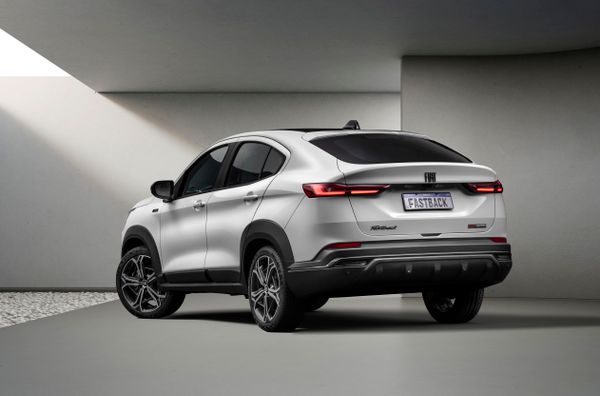 فيات فاست باك 2022. الهيكل، المظهر الخارجي. SUV ٥ أبواب, 1 الجيل