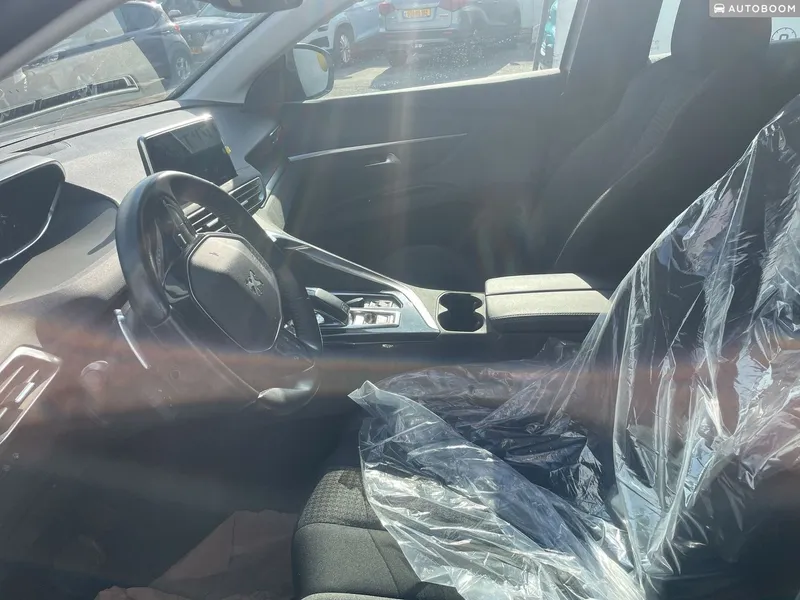 Peugeot 3008 2nd hand, 2022