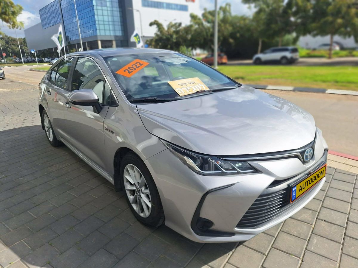 Toyota Corolla 2nd hand, 2022