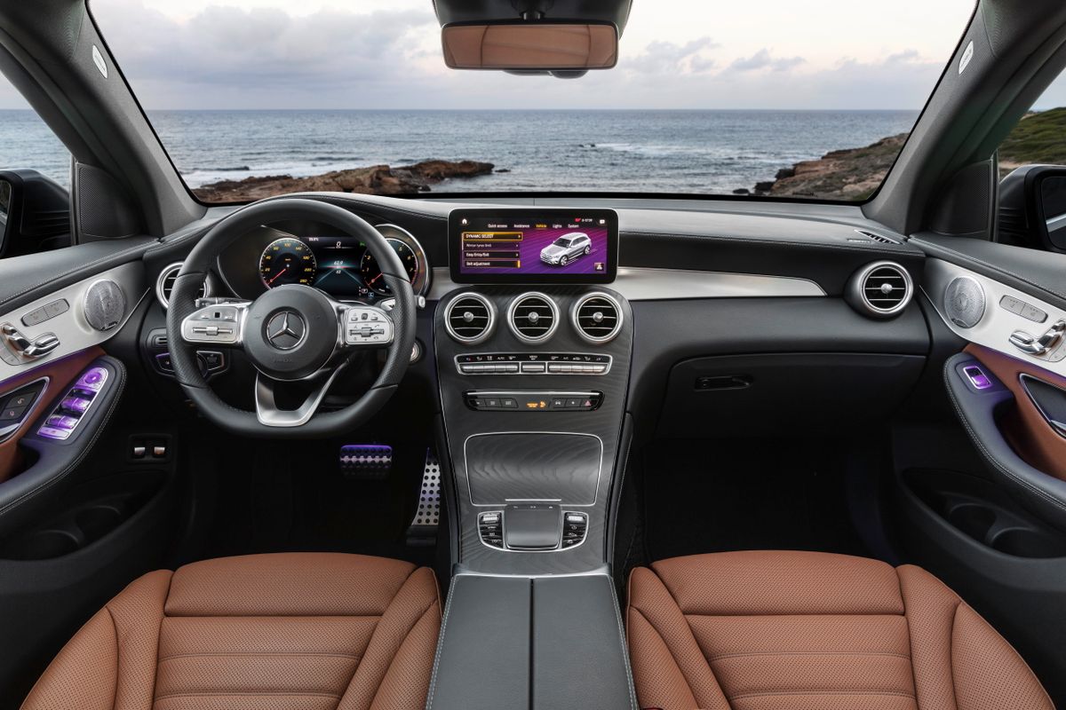 Mercedes GLC 2019. Front seats. SUV 5-doors, 1 generation, restyling