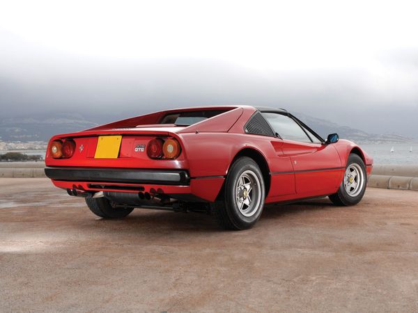 فيراري دينو 208/308 GT4 ‏1974. الهيكل، المظهر الخارجي. تارغا, 1 الجيل