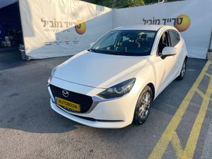 Mazda 2, 2021, фото