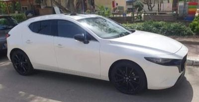 Mazda 3 2nd hand, 2022, private hand