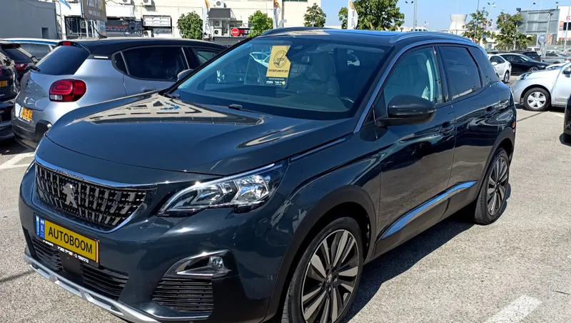 Peugeot 3008 с пробегом, 2020