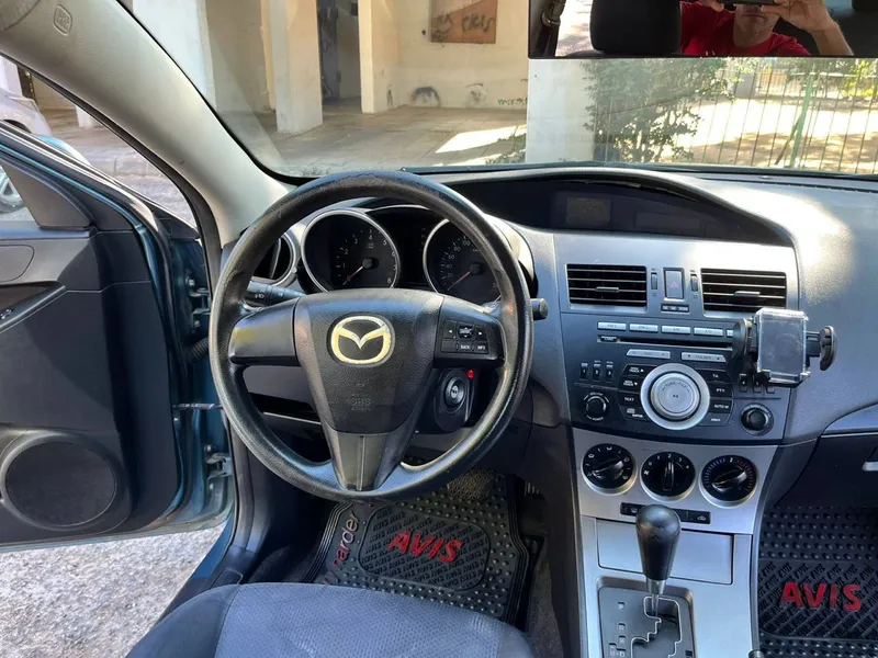 Mazda 3 2nd hand, 2010, private hand