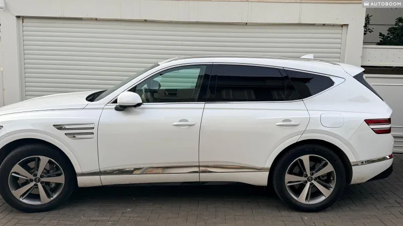 Genesis GV80 2nd hand, 2024, private