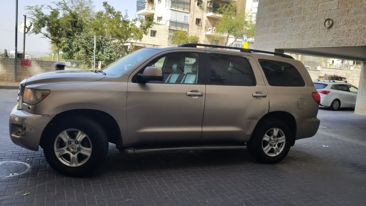 Toyota Sequoia 2nd hand, 2009, private hand