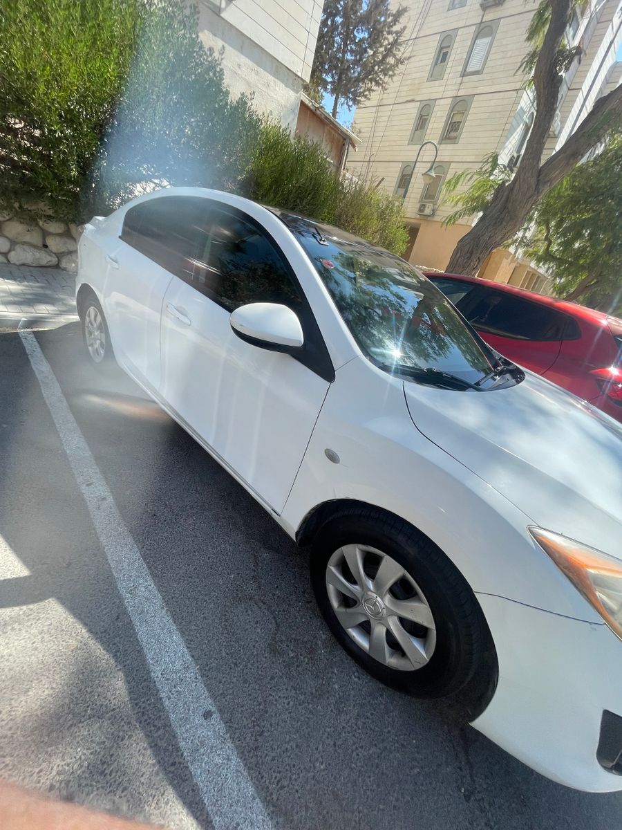 Mazda 3 2nd hand, 2012, private hand